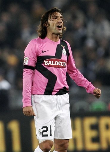 斯洛特：我没说过不会找萨拉赫谈；近三场联赛我们已经有改变（斯洛特：从未说不会和萨拉赫谈，近三轮联赛已做出调整）