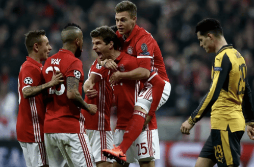 日本足坛传奇面对2026世界杯死亡之组发表离谱豪言 “我们的目标是夺冠”（面对2026世界杯“死亡之组”，日本足坛传奇放话：目标夺冠）