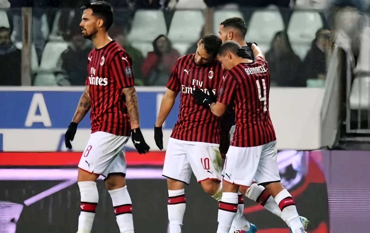 德足协CEO：正研究球员更换会籍后，原协会是否可以获得补偿（德足协CEO：研究球员变更会籍后原协会是否应获补偿）