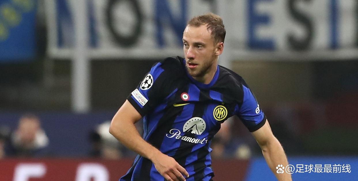 主队主场气氛爆棚 带来胜利关键（主场氛围爆棚 成为胜利关键）