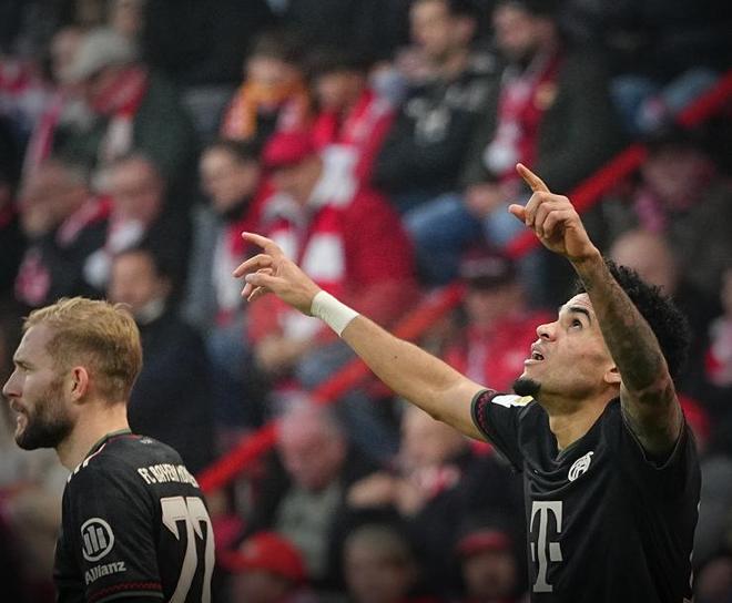 斯图加特的恩达夫在伤愈后重拾状态：逆境中的前锋之路（伤愈归来再现锋芒：恩达夫在斯图加特的逆袭之路）