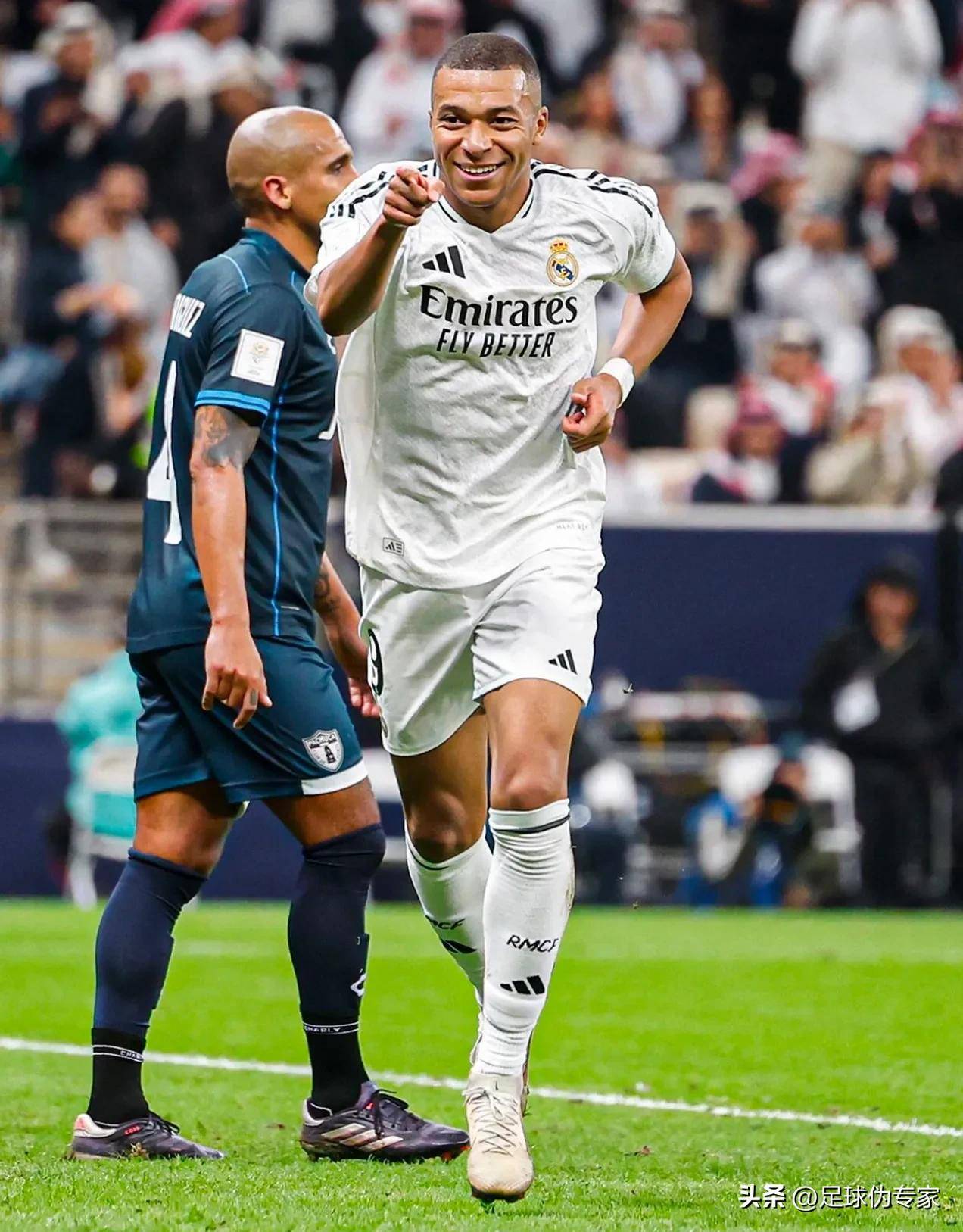 德科告丰特诽谤自己被驳回，调解无果后德科选择继续上诉（德科控告丰特诽谤遭驳回，调解失败后坚持上诉）