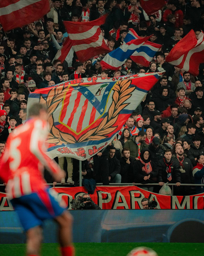 D席：08年欧洲杯没人看好我们，阿拉贡内斯给了每个人信心（D席忆08欧杯：外界不看好，阿拉贡内斯让全队重拾信心）