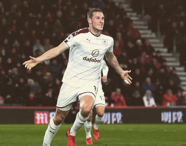 德保罗：去国家队前，梅西对我说他想再去诺坎普看看