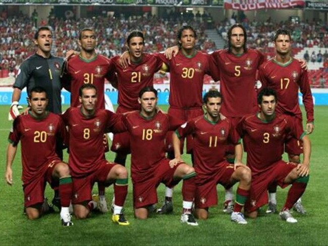 梁靖崑为妻儿“连吃带拿”！王楚钦力挺徐瑛彬（梁靖崑为妻儿贴心打包带走，王楚钦发声力挺徐瑛彬）