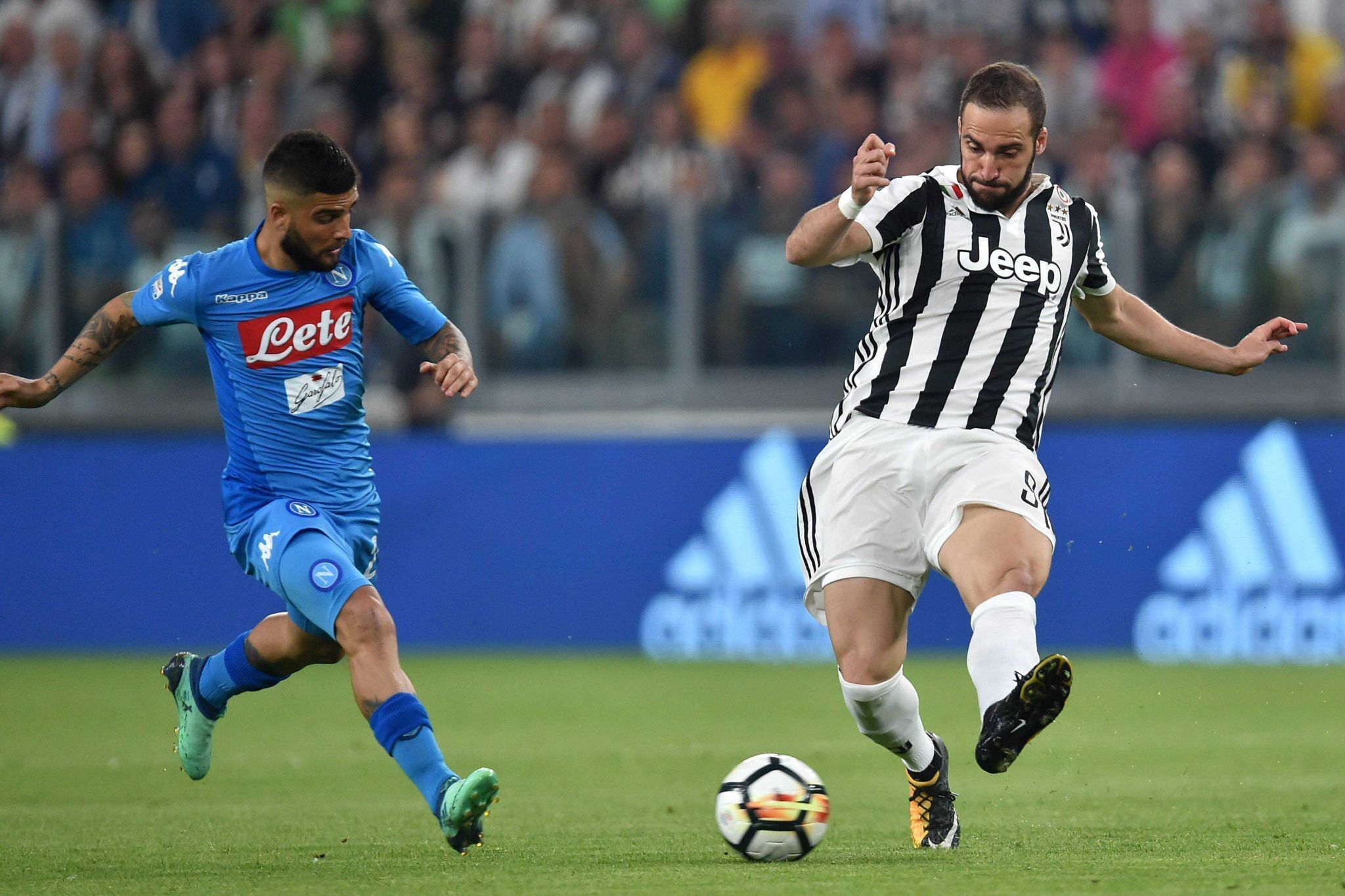 瓜迪奥拉说梅西是历史第一人！还说自己跟梅西学到东西！（瓜迪奥拉：梅西是史上最佳，我也从他身上学到了很多）