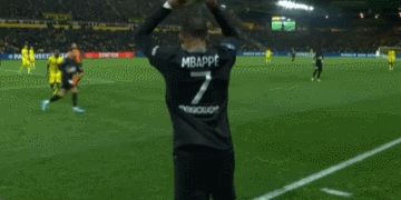 凯恩：我正处于生涯最佳状态，德、法都会是世界杯竞争对手（凯恩称已达职业巅峰：德国与法国皆是世界杯劲敌）